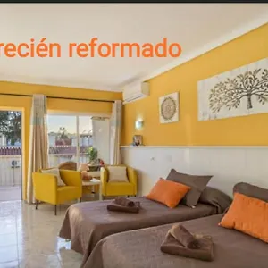 casa-maria-torremolinos.1costadelsol.com/
